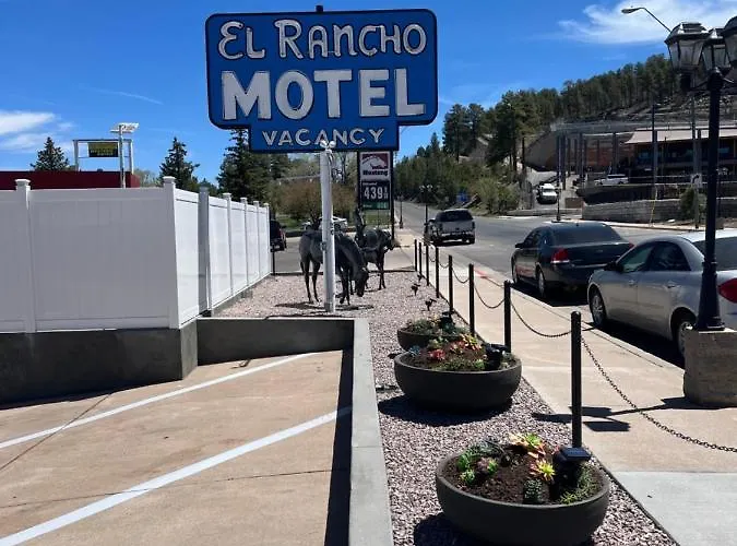 El Rancho Motel
